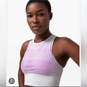 Lululemon sports bra